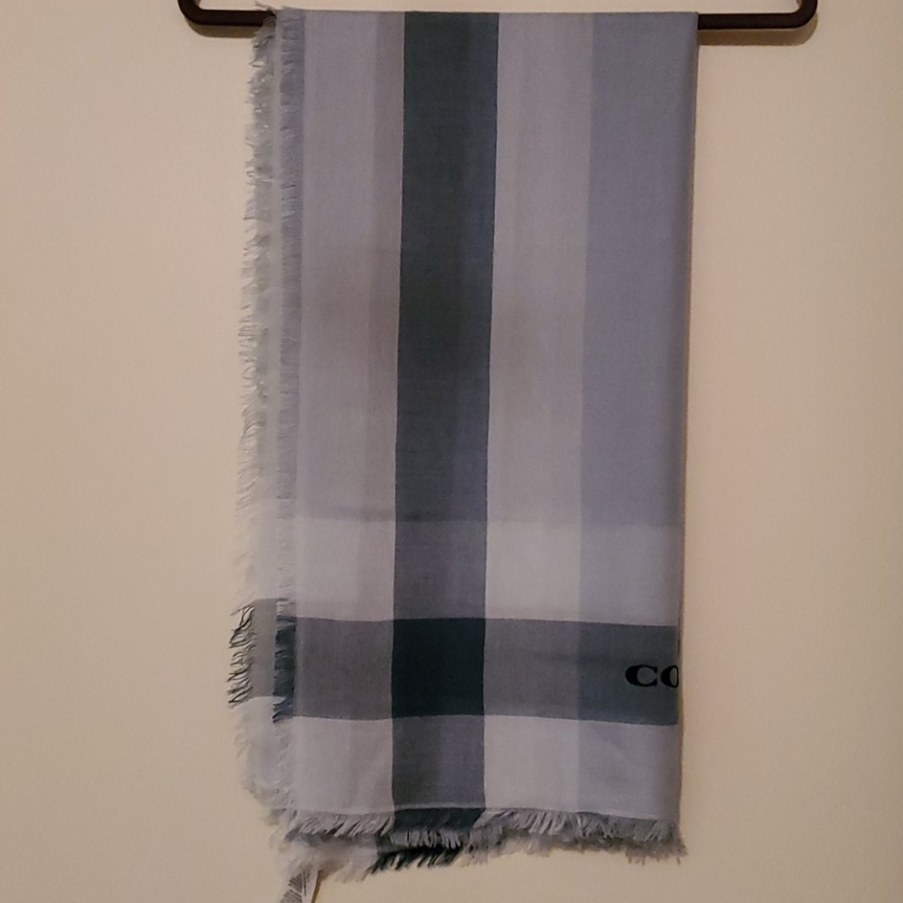 NWT Coach Windowpane Challis scarf